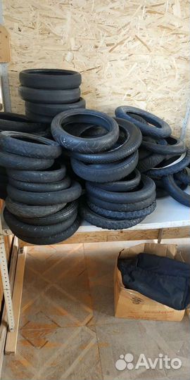 Покрышки, шины на детскую коляску