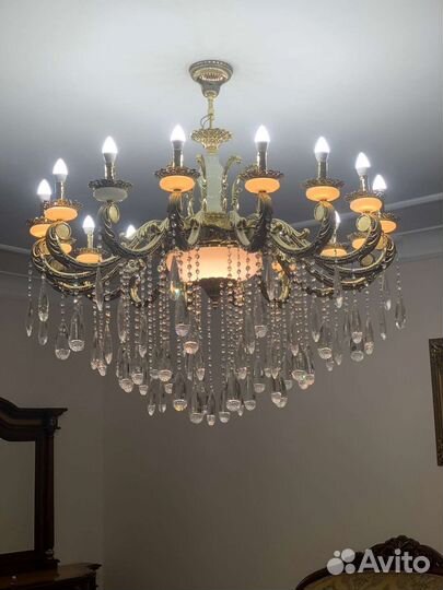 Люстра потолочная новая