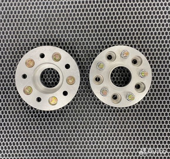 Проставки 5х114.3 30мм Subaru Toyota Mazda Nissan