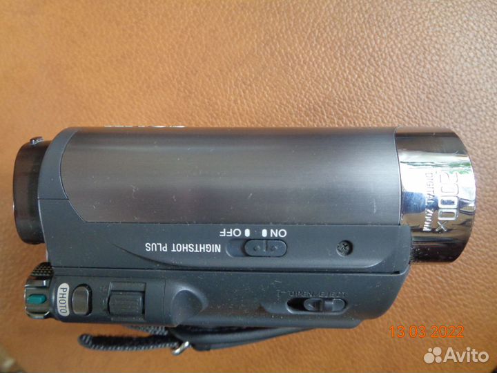 Видеокамера sony