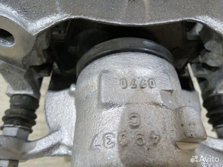 Суппорт тормозной передний правый BMW 3 G20