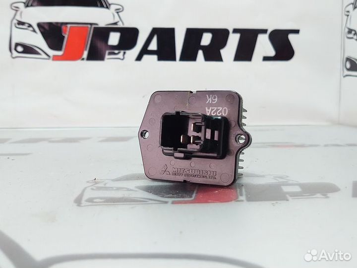 Резистор отопителя Mitsubishi Outlander II (2005—2