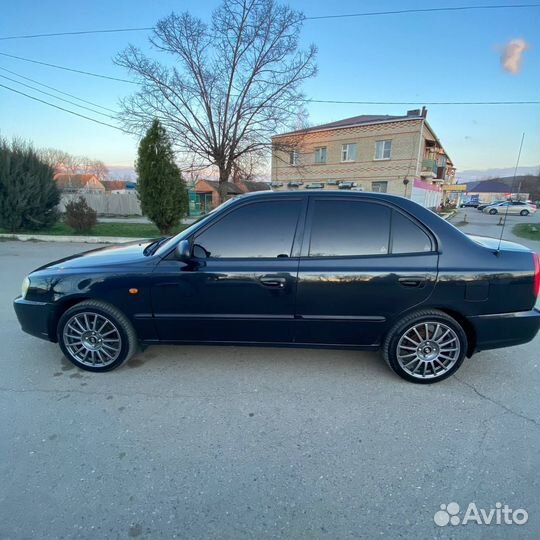 Hyundai Accent 1.5 AT, 2008, 200 000 км
