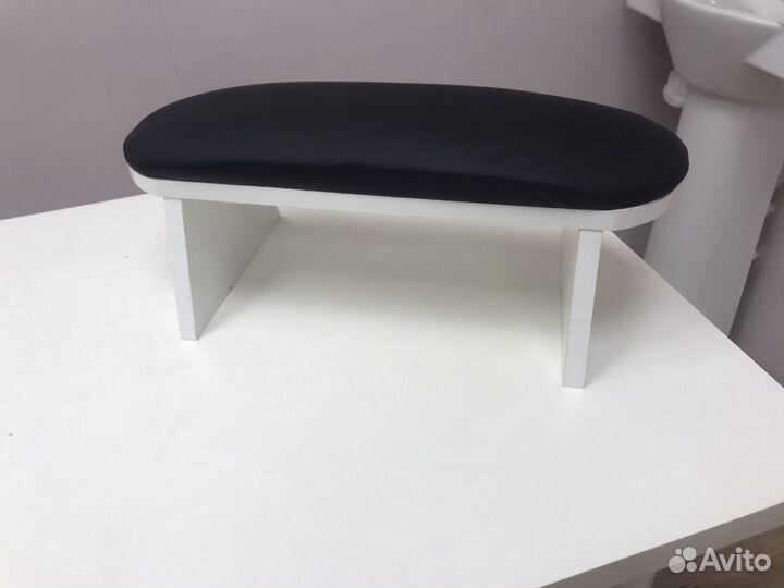 Подставка под руку для маникюра