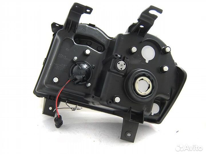 Фары Jeep Grand Cherokee WK (05-08) lpch30