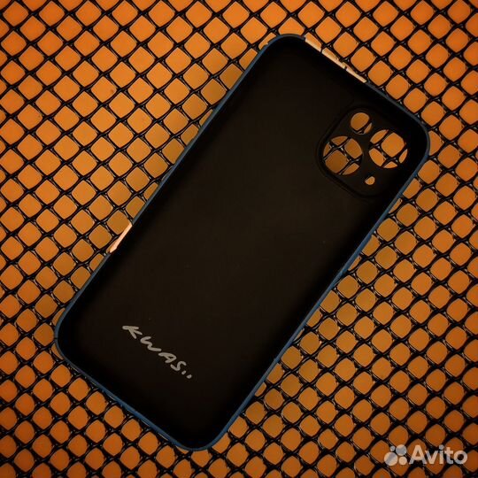 Чехлы на iPhone 13 (Магазин)