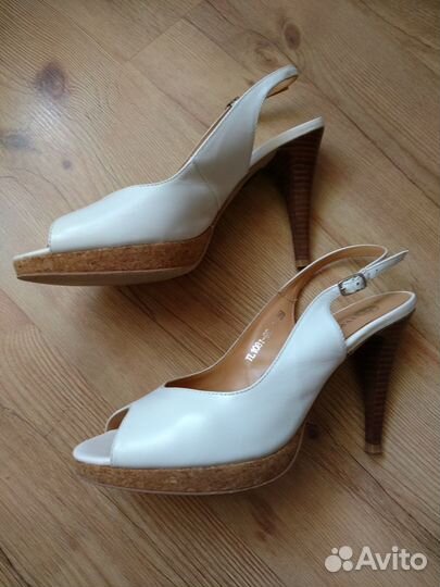 Обувь женская