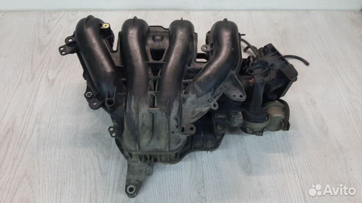 Впускной коллектор Ford Focus 2 1.8, 2.0 Volvo S40