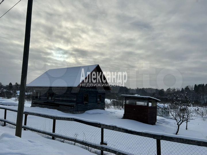 Дом 61,8 м² на участке 15 сот.