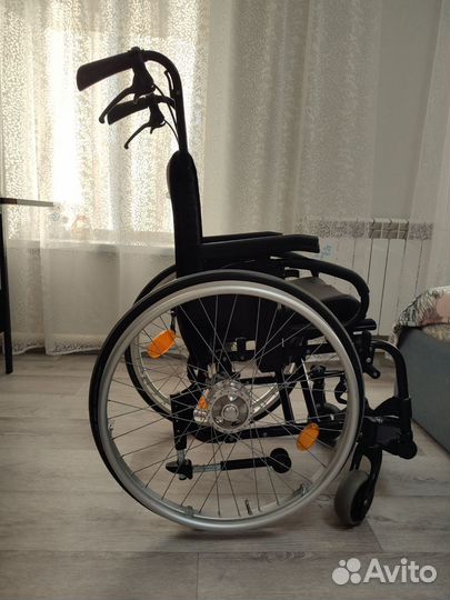 Инвалидная коляска