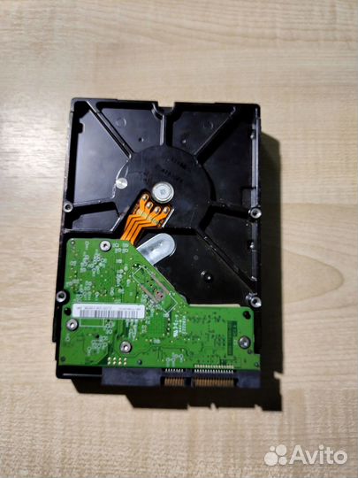 Жесткие диски Seagate 2 тб и WD 1тб для пк