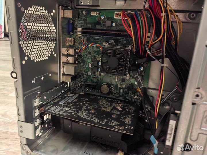 Компьютер системный блок офисный