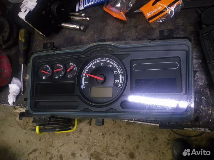 Комбинация приборов Renault Premium 2 DXI