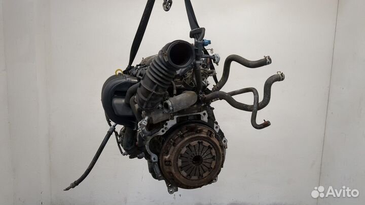 Двигатель Toyota Avensis 2, 2004