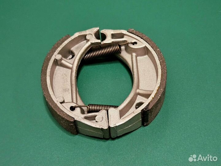 Колодки барабанный тормоз Honda Dio