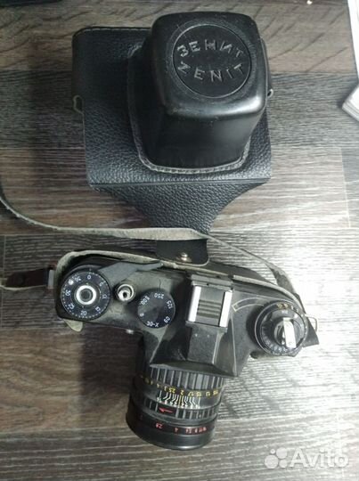 Пленочный фотоаппарат зенит ет