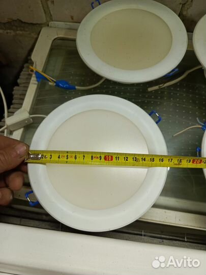 Светильник потолочный встраиваемый