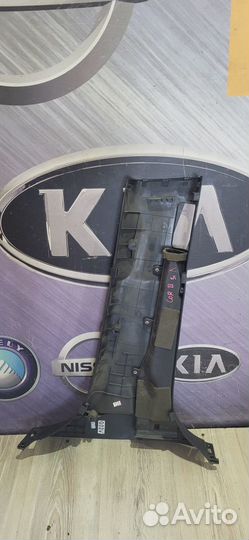 Обшивка средней стойки накладка ремня безопасности