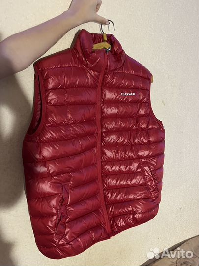 Жилетка осенняя, весенняя, красного цвета