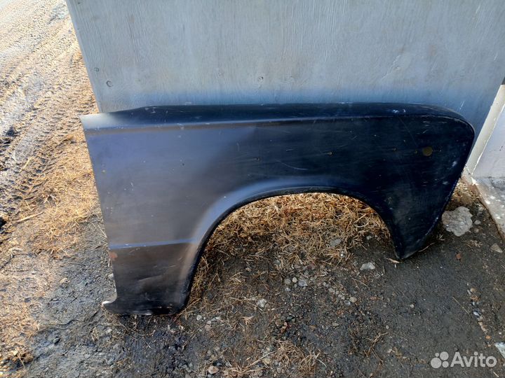 Крыло на ваз 2106