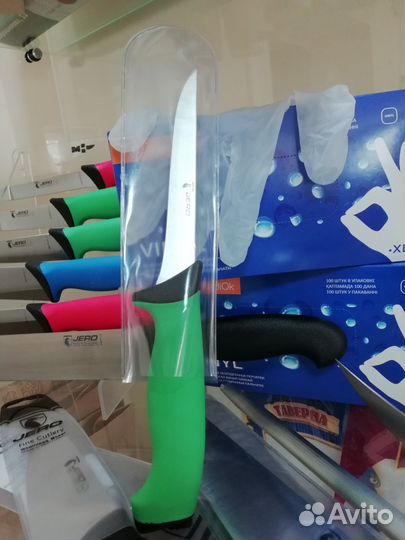 Профессиональные ножи в ассортименте