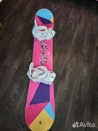 Сноуборд комплект с креплениями и ботинками