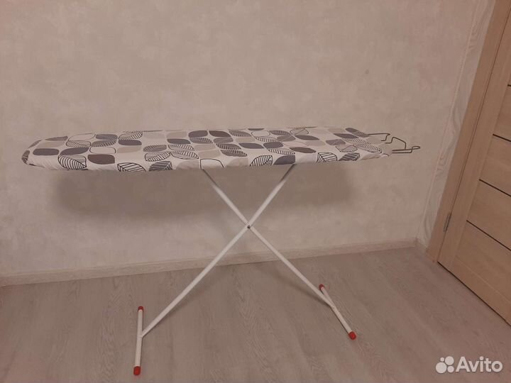 Гладильная доска бу в хорошем состоянии