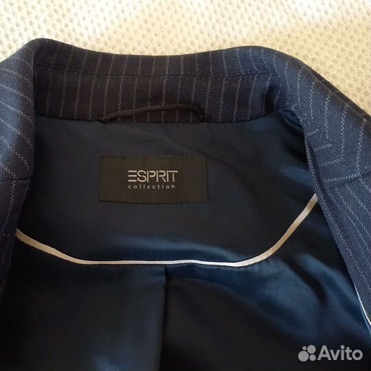 Жакет женский Esprit. Размер 44