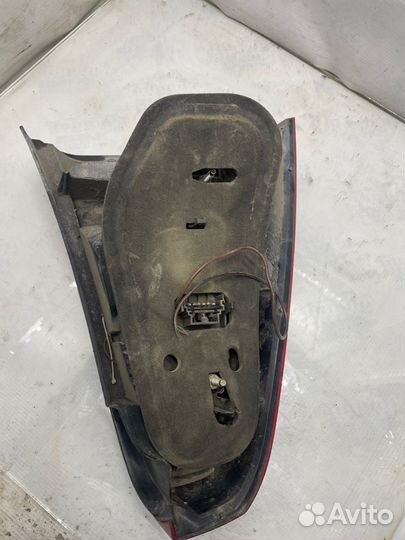 Фонарь задний задний правый Renault Logan 1 K7J