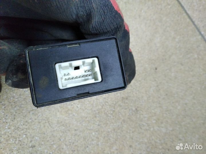 Блок электронный subaru legacy 2. 5wk4690