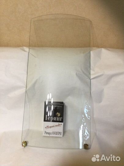 Гнутое стекло для мебели