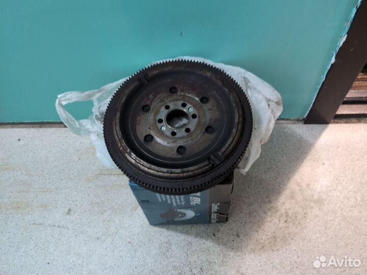 Маховик двухмассовый