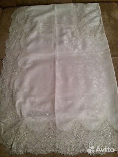 Покрывала и скатерти из ткани