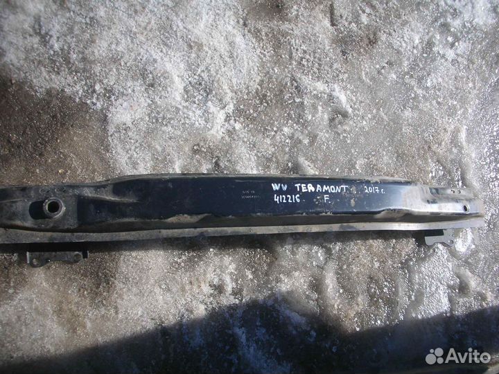 Усилитель заднего бампера VW Teramont 2017