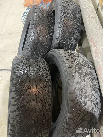 Nokian Tyres Hakkapeliitta R2 225/55 R17