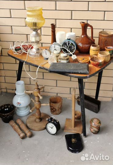 Стол капля СССР с предметами