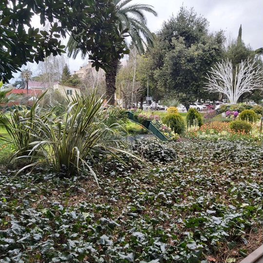 Комната 36 м², 2/2 эт.