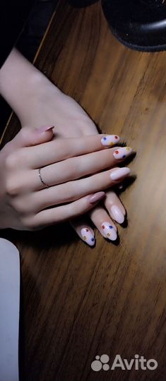 Наращивание ногтей на дому