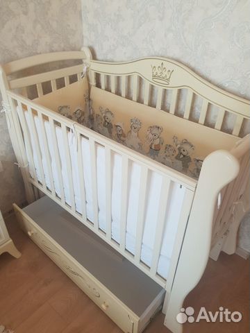 Детская кроватка