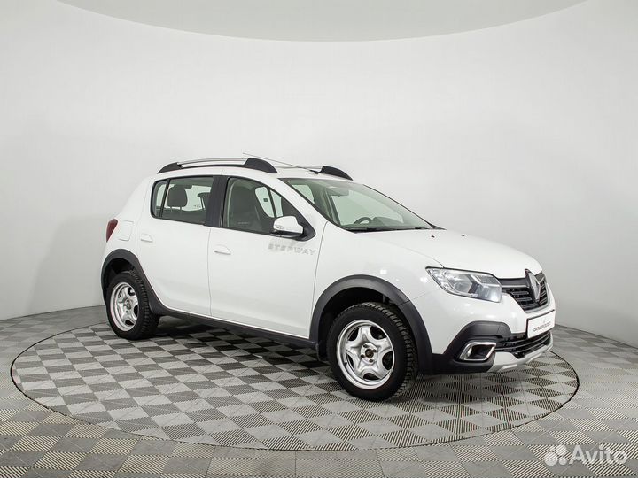 Renault Sandero Stepway 1.6 AT, 2020, 17 764 км