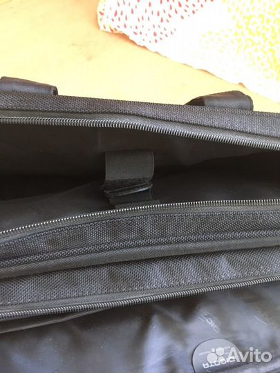 Дорожная сумка для ноутбука dicota