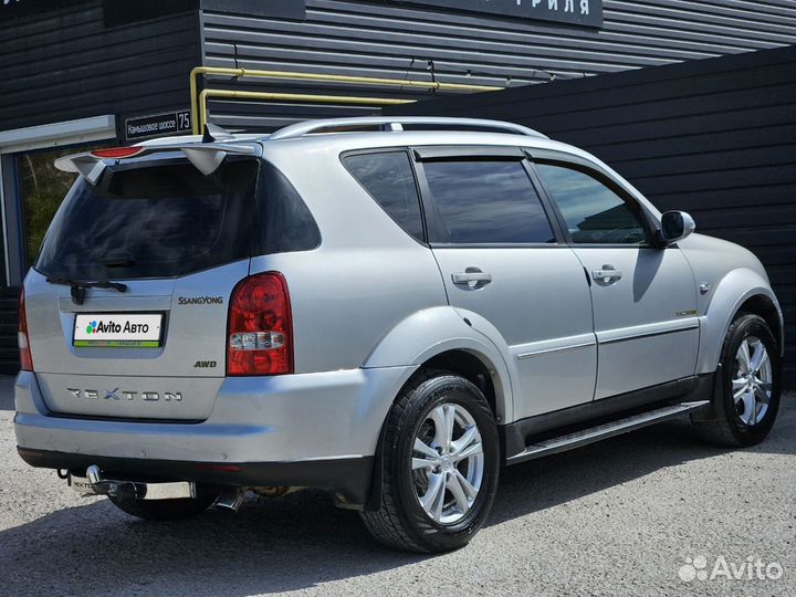 SsangYong Rexton 2.7 AT, 2011, 203 000 км
