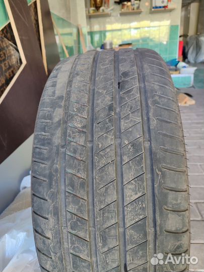 Bridgestone Alenza 001 275/45 R20 110