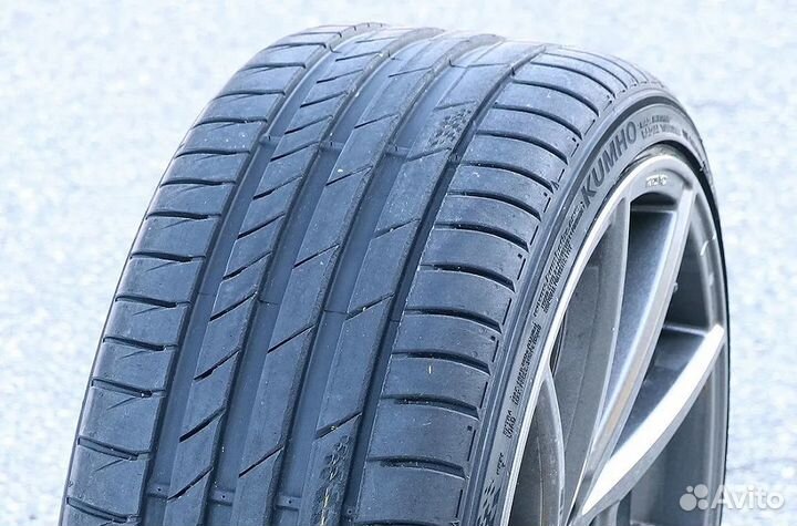 Kumho Ecsta PS71 205/50 R17