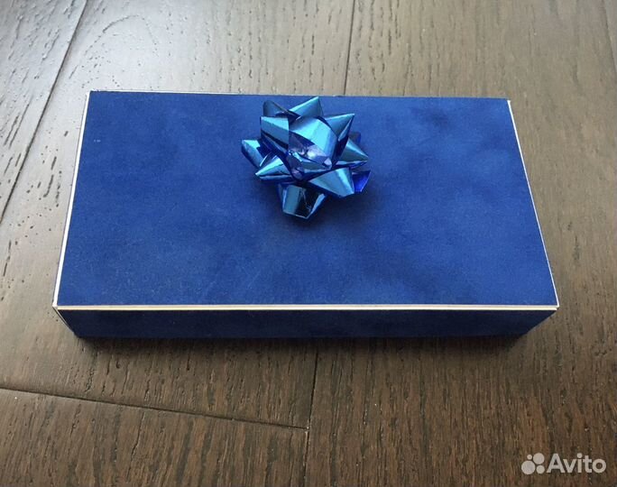 Подарочная коробка с открыткой