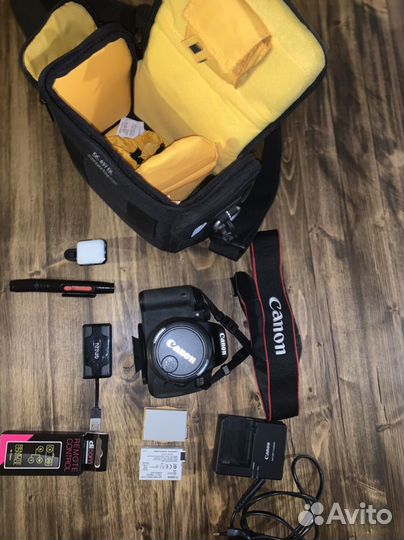 Зеркальный фотоаппарат canon 650d