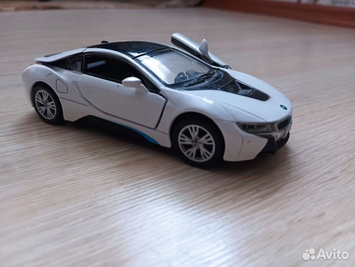 Коллекционные машинки bmwi8 Lamborghini str Viper