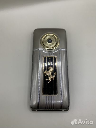 Vertu Ascent Ferrari GT Limited Edition, 32 ГБ