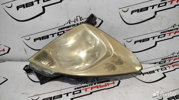 Фара toyota OPA ACT10 ZCT10 ZCT15 635 правая RE156