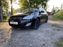 Opel Astra 1.4 AT, 2012, 208 700 км, с пробегом, цена 930 000 руб.